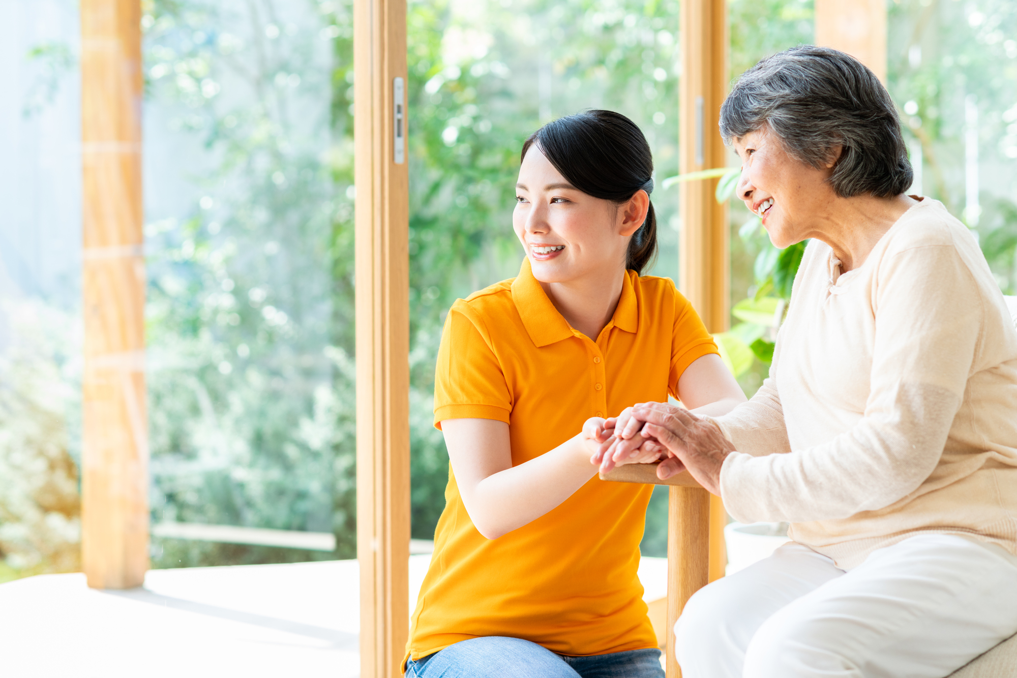 介護職員初任者研修（旧：ホームヘルパー2級） | 費用・期間・詳細を詳しくご紹介！